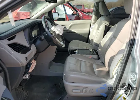 2019 Toyota Sienna Xle из США, поврежденный, VIN 5TDYZ3DC3KS977549
